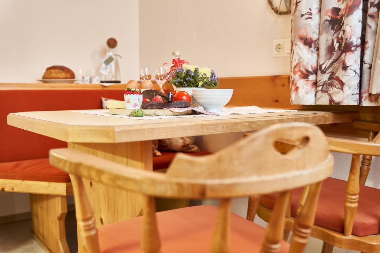 Ferienhaus Kirchplatzl ลอยทัช ภายนอก รูปภาพ