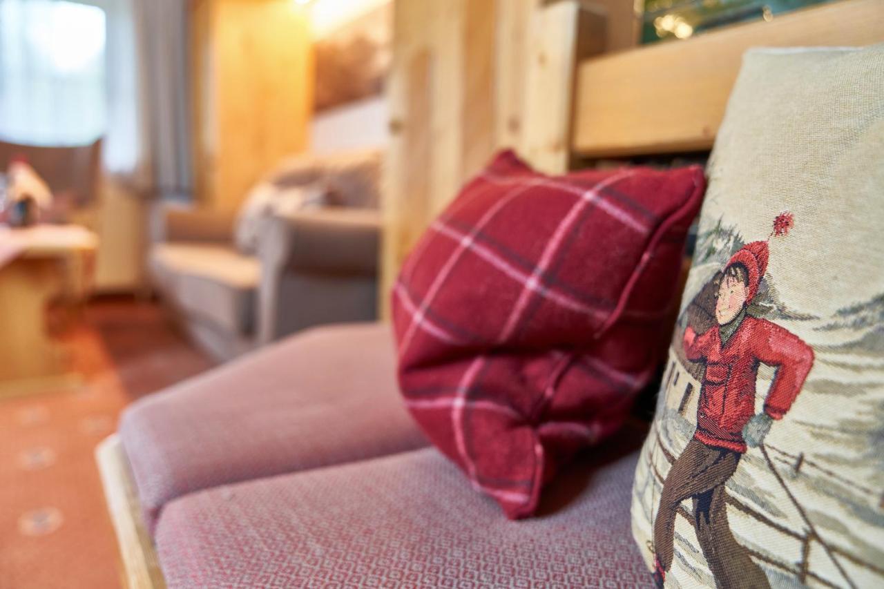 Ferienhaus Kirchplatzl ลอยทัช ภายนอก รูปภาพ