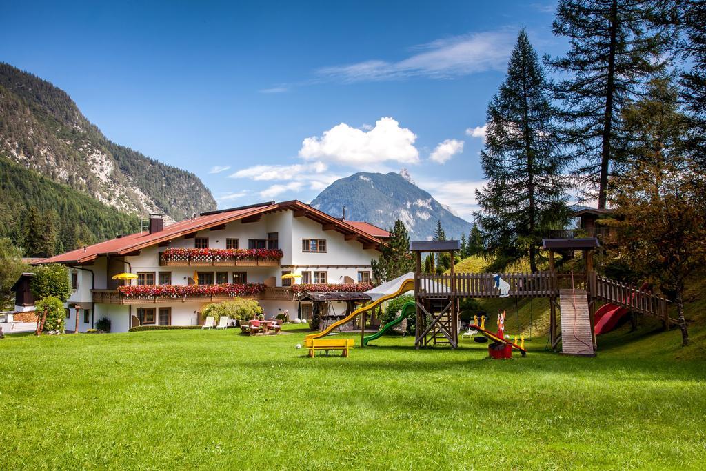 Ferienhaus Kirchplatzl ลอยทัช ภายนอก รูปภาพ