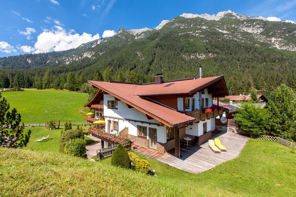 Ferienhaus Kirchplatzl ลอยทัช ภายนอก รูปภาพ