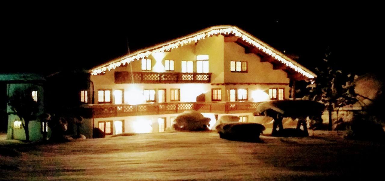 Ferienhaus Kirchplatzl ลอยทัช ภายนอก รูปภาพ