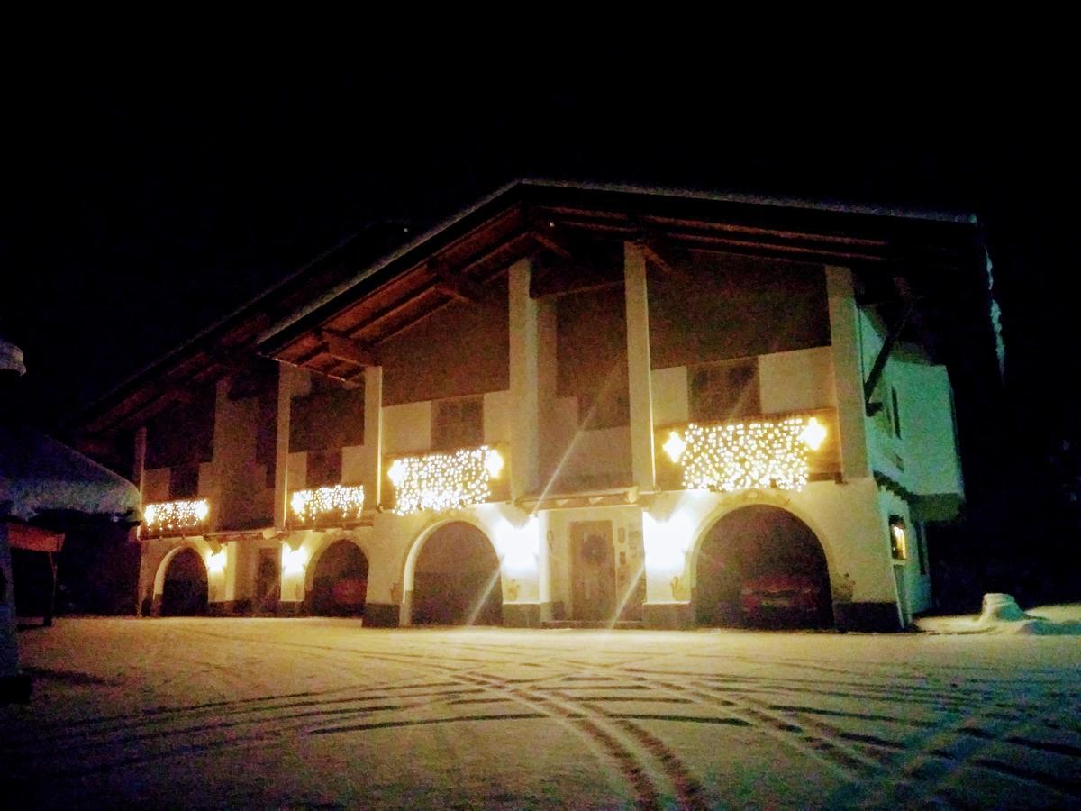 Ferienhaus Kirchplatzl ลอยทัช ภายนอก รูปภาพ