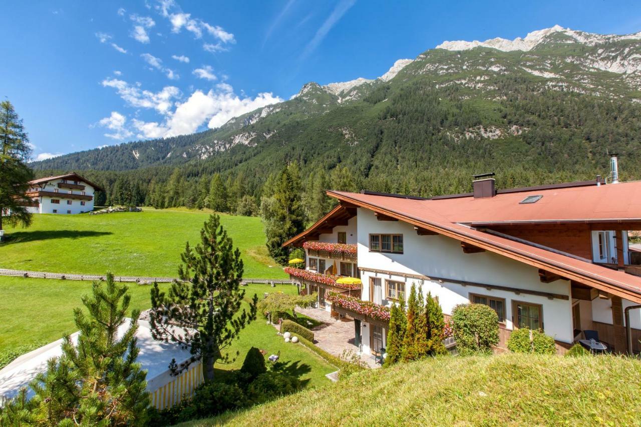 Ferienhaus Kirchplatzl ลอยทัช ภายนอก รูปภาพ