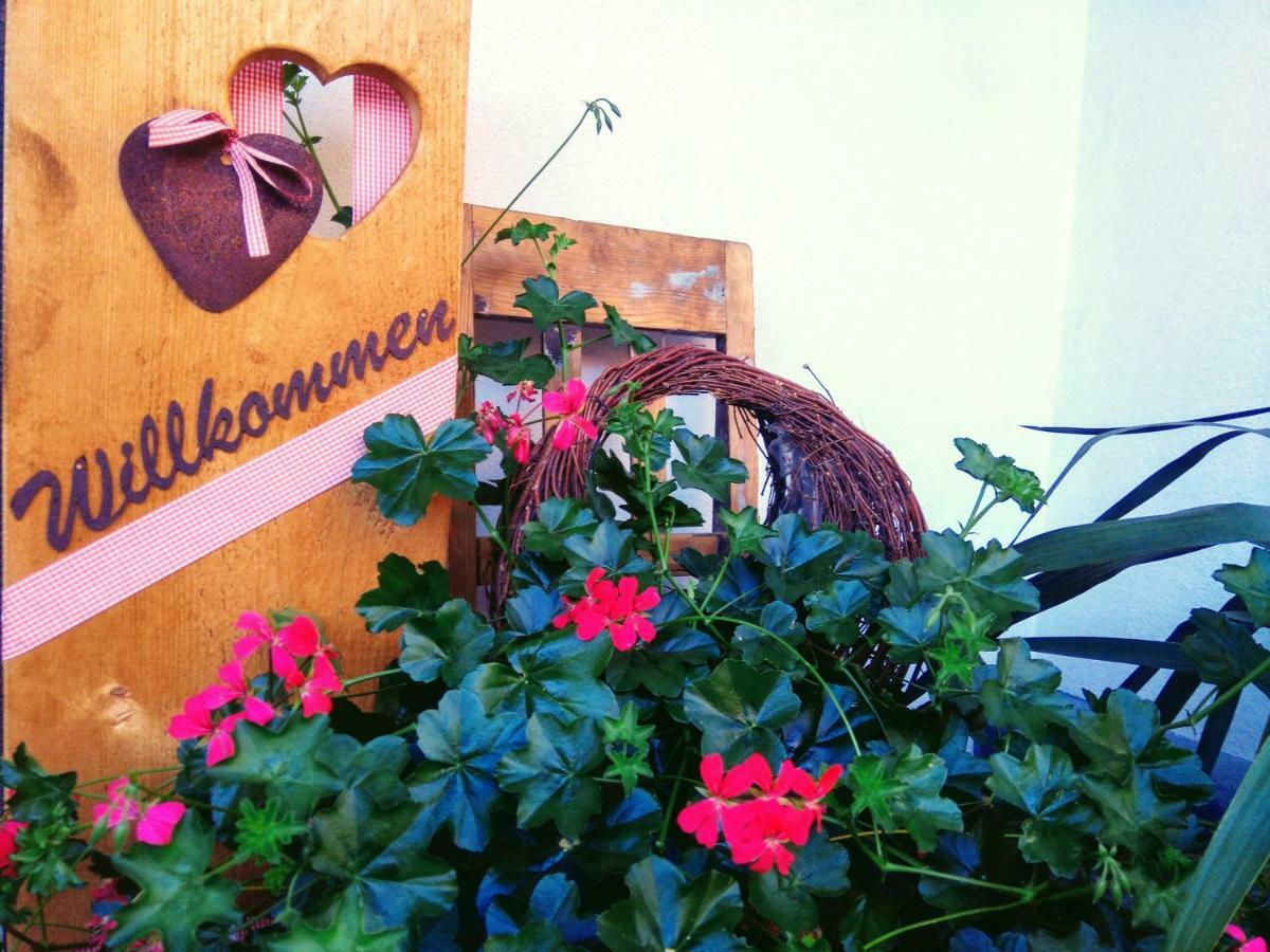 Ferienhaus Kirchplatzl ลอยทัช ภายนอก รูปภาพ